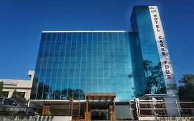 Hotel Carrefour